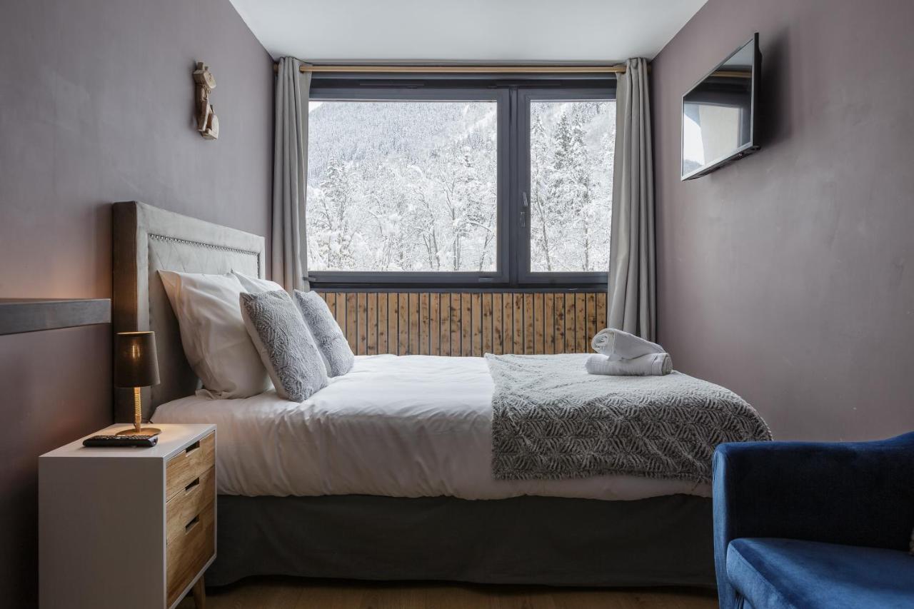 Beautiful Mountain View Studio By The Lake Chamonix Exterior photo